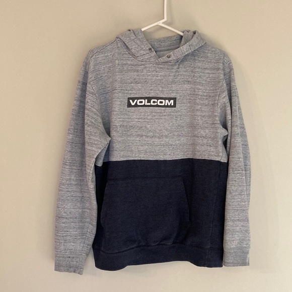 VOLCOM hoodie size L - Picture 1 of 9